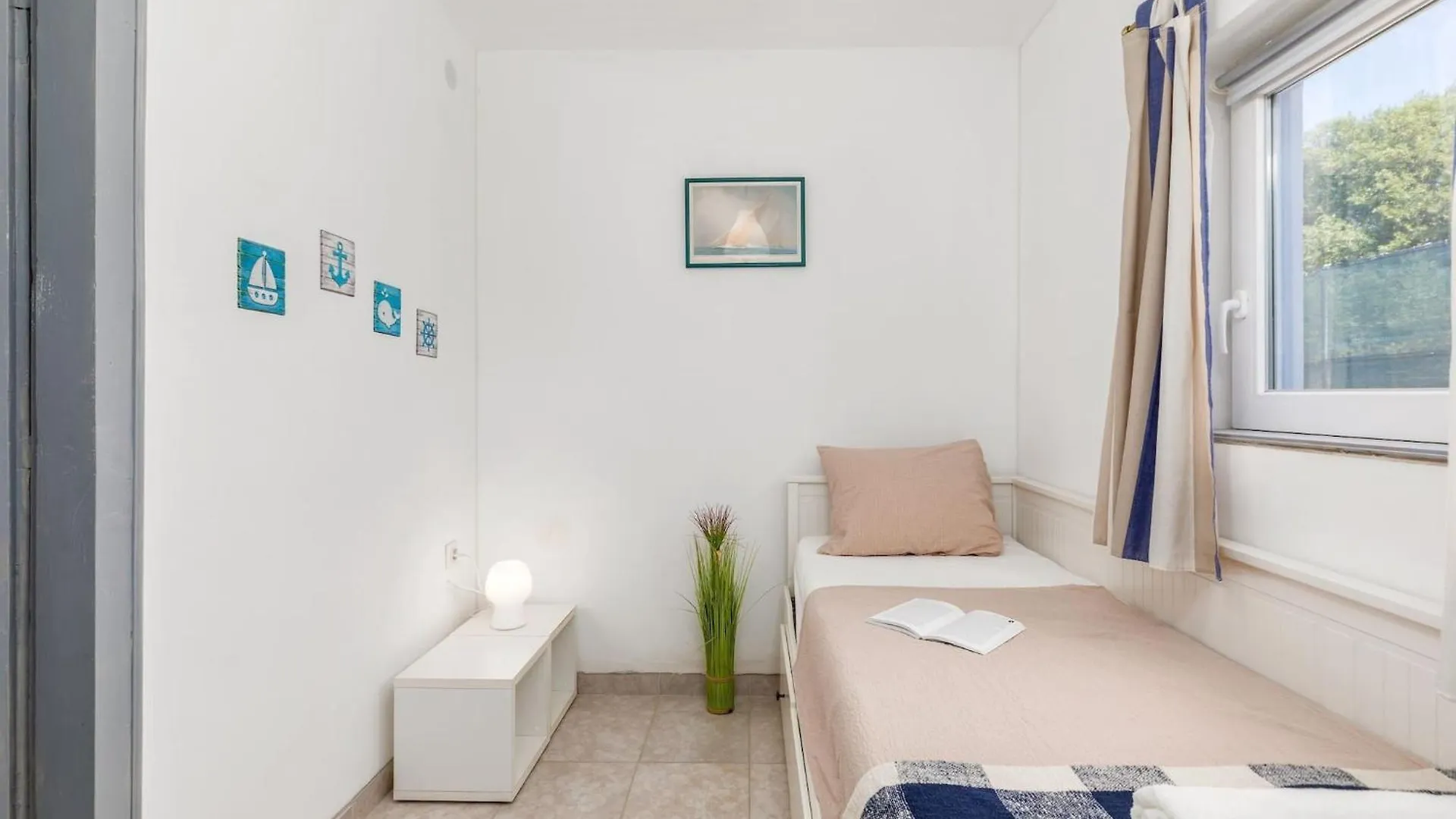 Eco Beach House Corinne Peroj