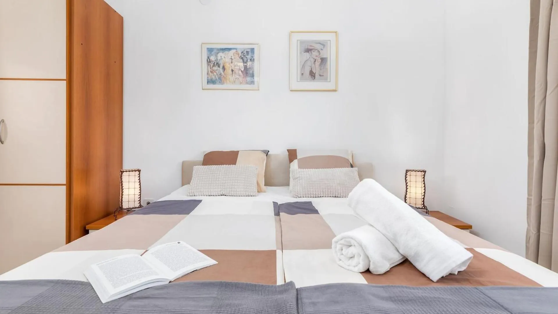 Eco Beach House Corinne Peroj Holiday home